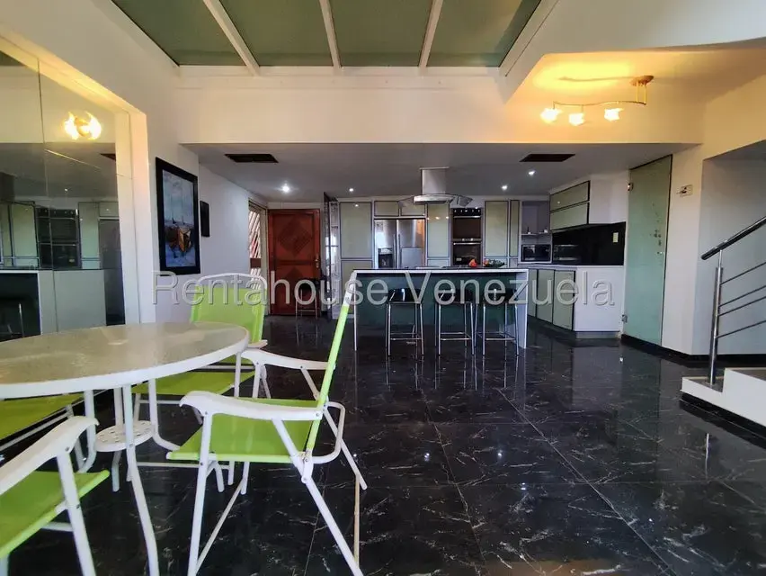 Apartamento (Duplex) en Venta en Los Robles, Nueva Esparta - 6