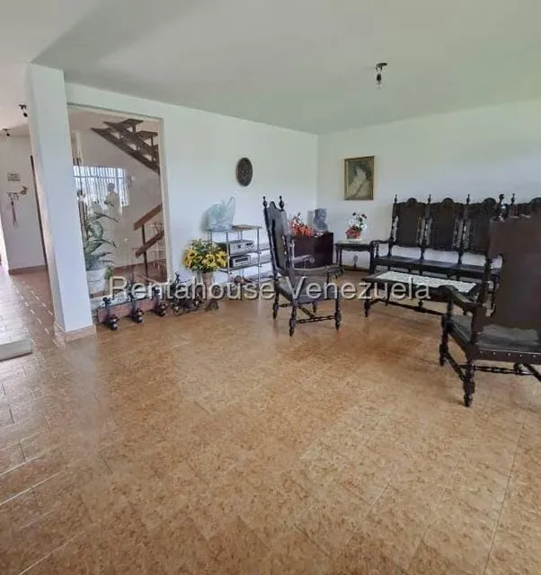 Casa (Duplex) en Venta en La Arboleda, Miranda - 5