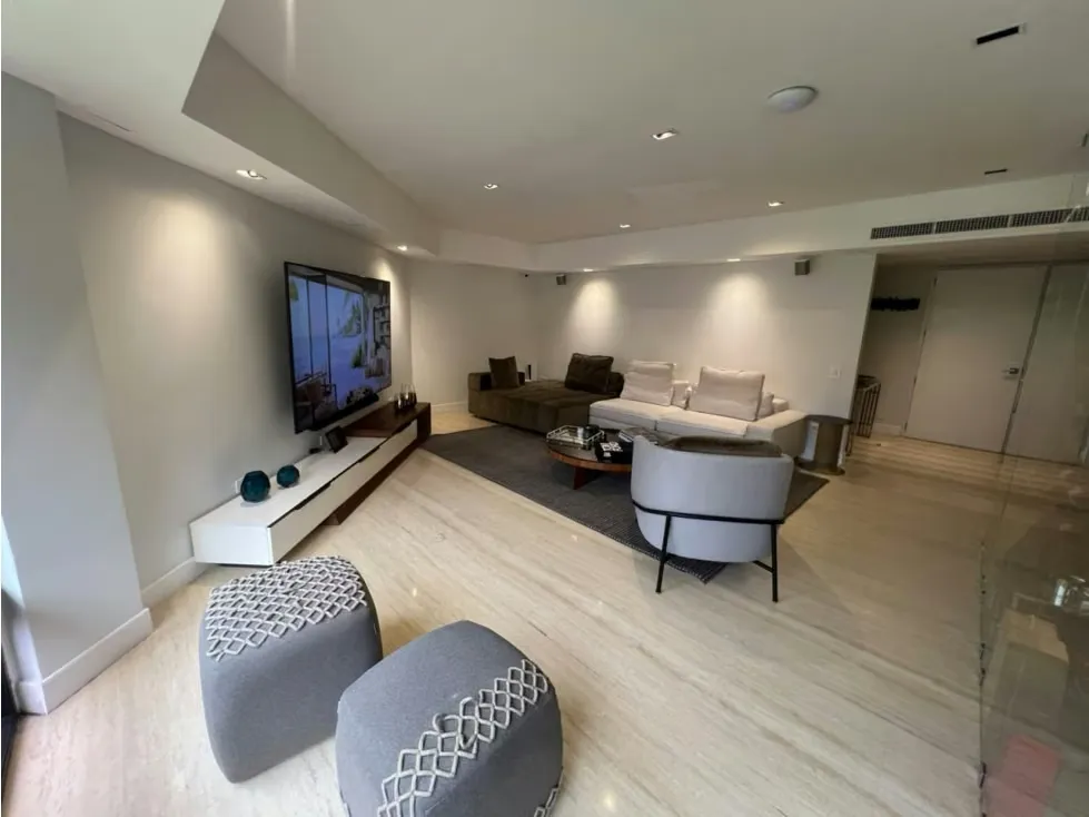 Se Vende apartamento 223 m2 3h+1s/3.5b+1s/3p Campo Alegre 0961 - 5
