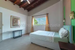 View 32