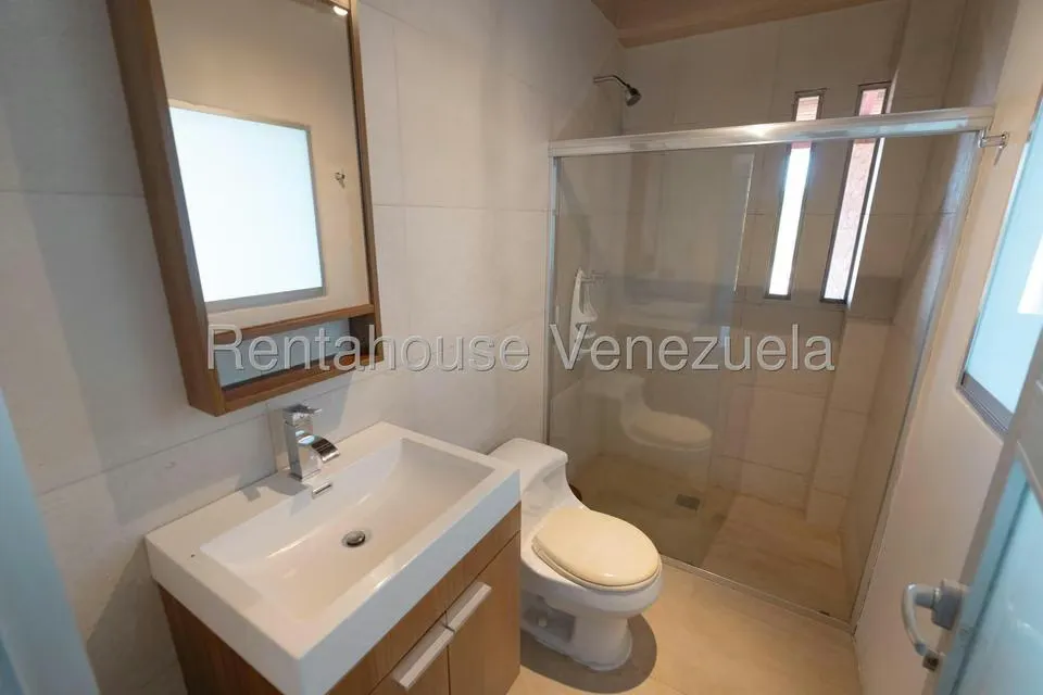 Casa (Duplex) en Venta en Ciudad Balneario Higuerote, Miranda - 34