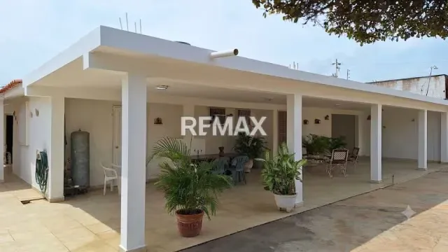 VENDO CASA EN MARANORTE TERCERA ETAPA - 6