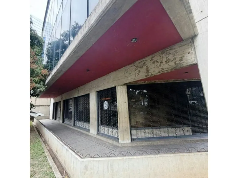 Vendo local comercial 215m2 La Urbina 3411 - 2
