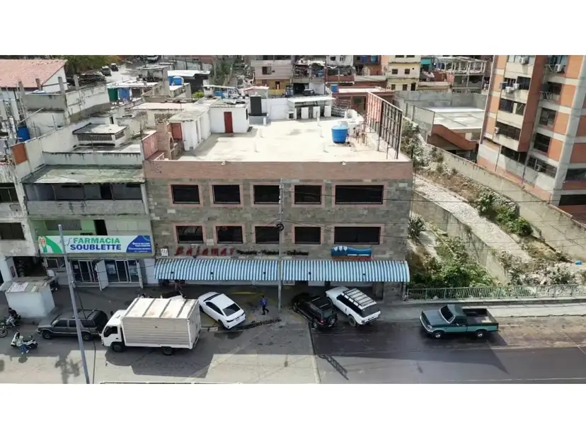 Edificio en venta - La Guaira