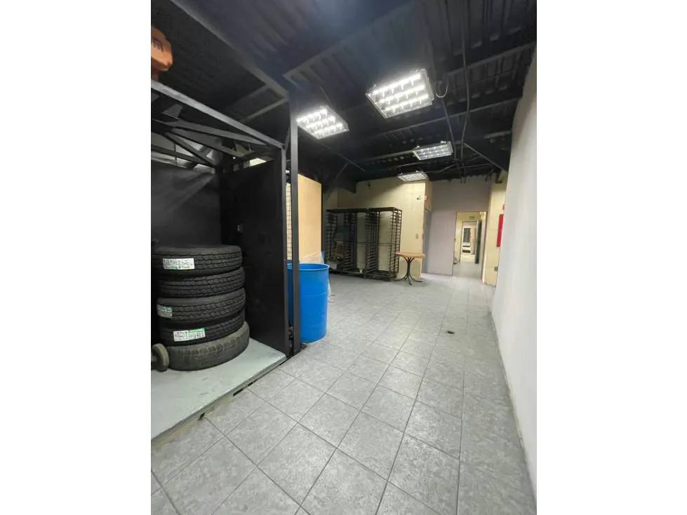 Edificio en venta - La Guaira - 17