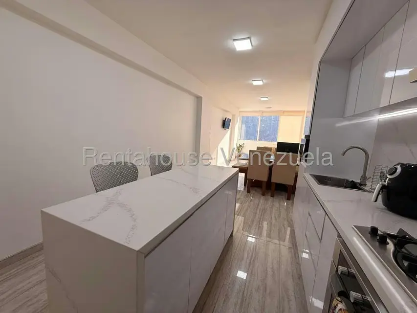 Apartamento (1 Nivel) en Alquiler en El Hatillo, Distrito Metropolitano - 8
