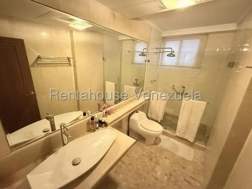 Apartamento (1 Nivel) en Venta en Parroquia Santa Rosa, Lara - 28