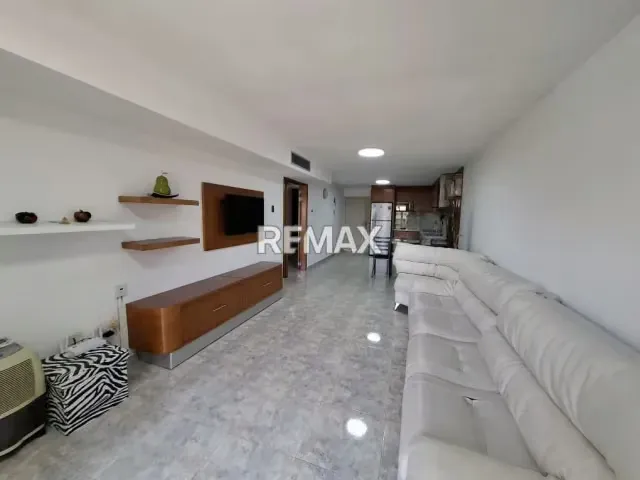 EN ALQUILER ACOGEDOR APARTAMENTO, RESIDENCIAS CARENERO, URB. COSTA AZUL, ISLA DE MARGARITA. - 12