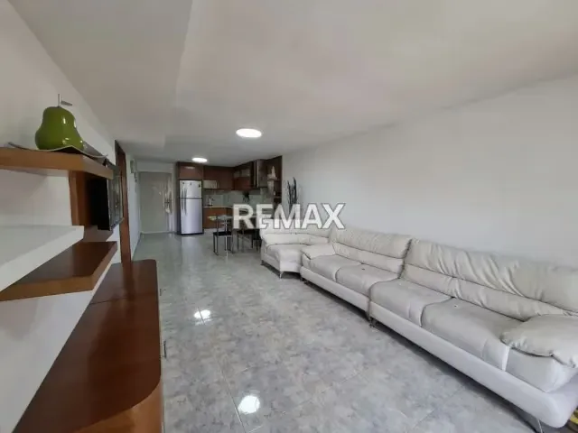 EN ALQUILER ACOGEDOR APARTAMENTO, RESIDENCIAS CARENERO, URB. COSTA AZUL, ISLA DE MARGARITA. - 13