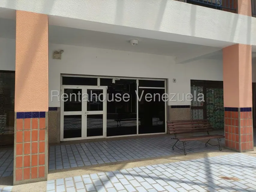 Local Comercial en Venta en La Costanera, Miranda