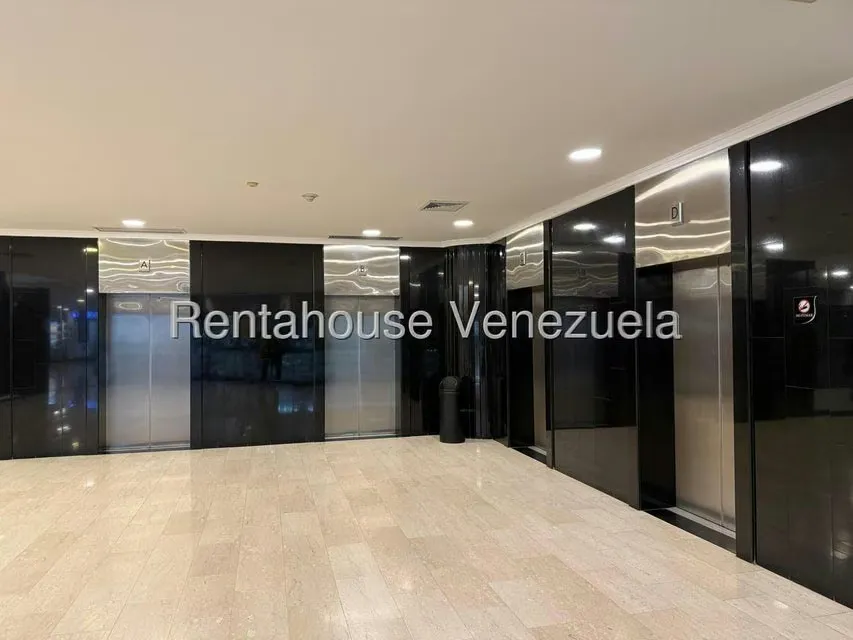 Local Comercial en Alquiler en La Viña, Carabobo - 15