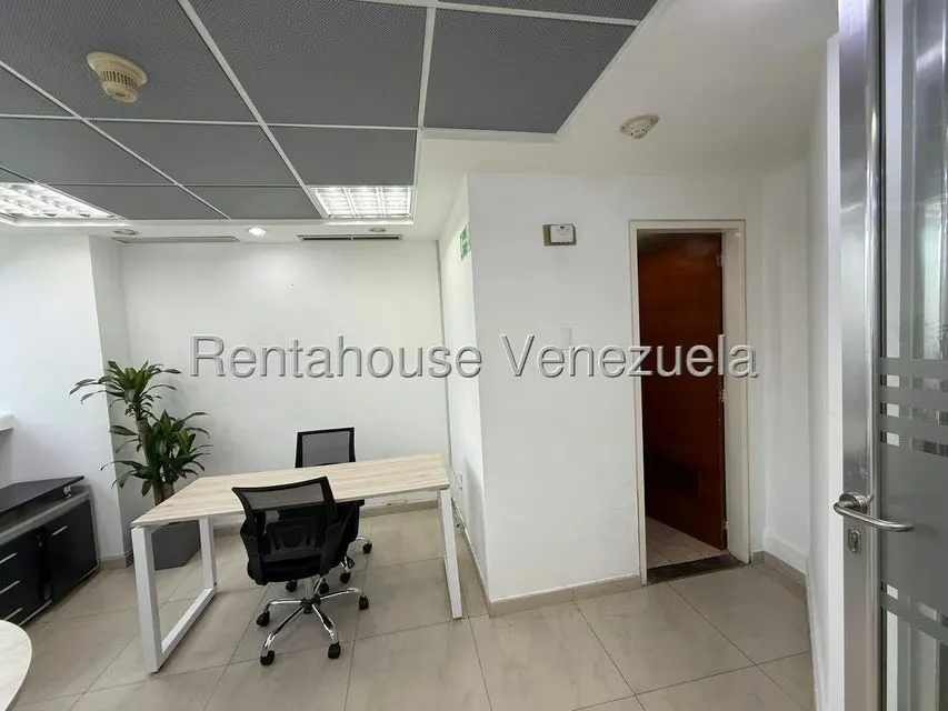 Local Comercial en Alquiler en La Viña, Carabobo - 5