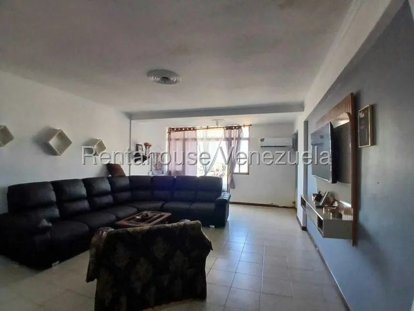 Apartamento (1 Nivel) en Venta en Cecilio Acosta, Zulia - 32