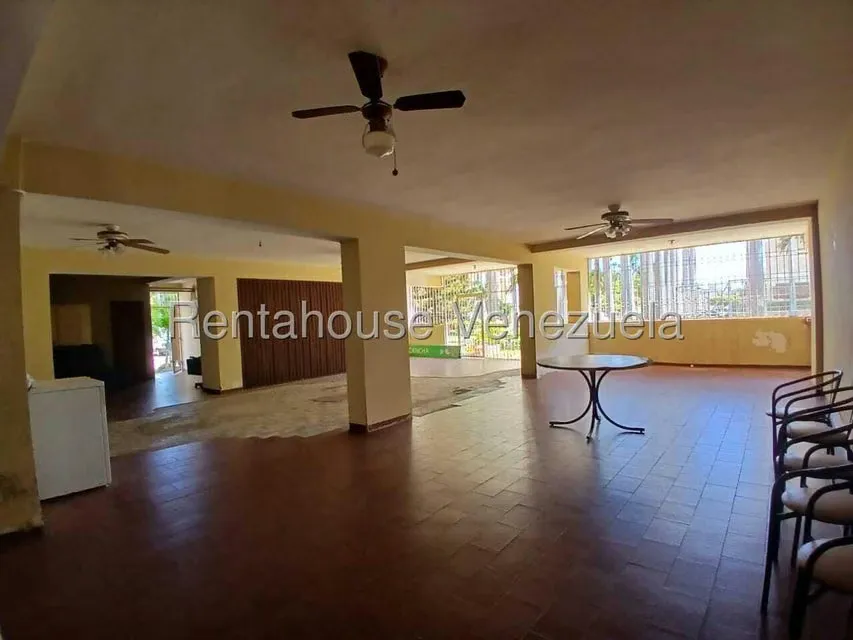 Apartamento (1 Nivel) en Venta en Cecilio Acosta, Zulia - 33
