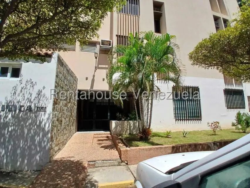 Apartamento (1 Nivel) en Venta en Cecilio Acosta, Zulia - 38