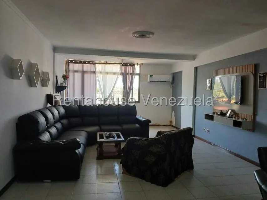 Apartamento (1 Nivel) en Venta en Cecilio Acosta, Zulia - 4