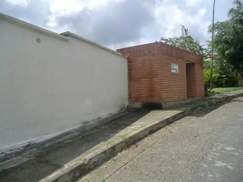 Casa (Multipes Niveles) en Venta en Oripoto, Distrito Metropolitano - 2