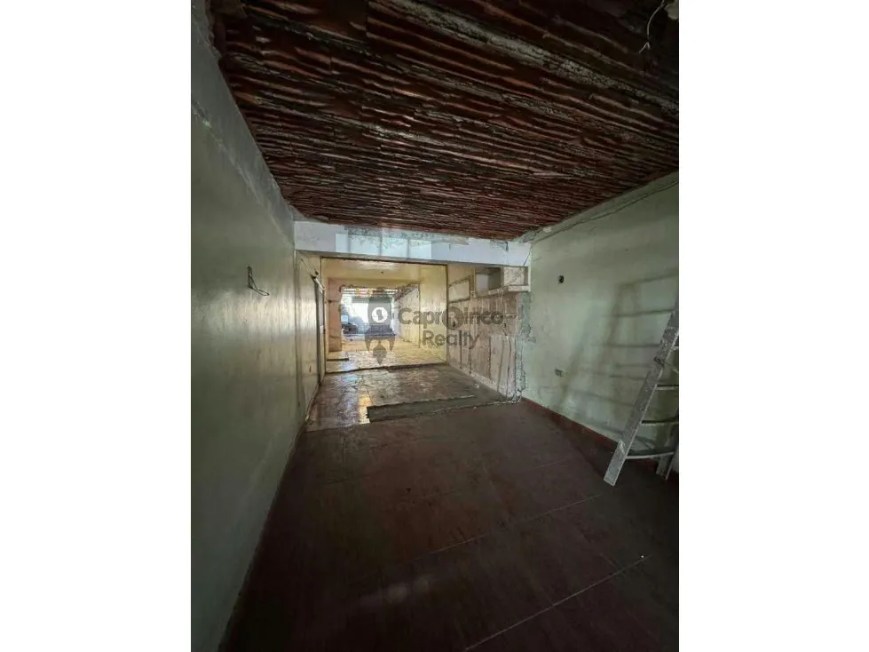Se Vende Local-Galpón en Maracay Aragua - 5