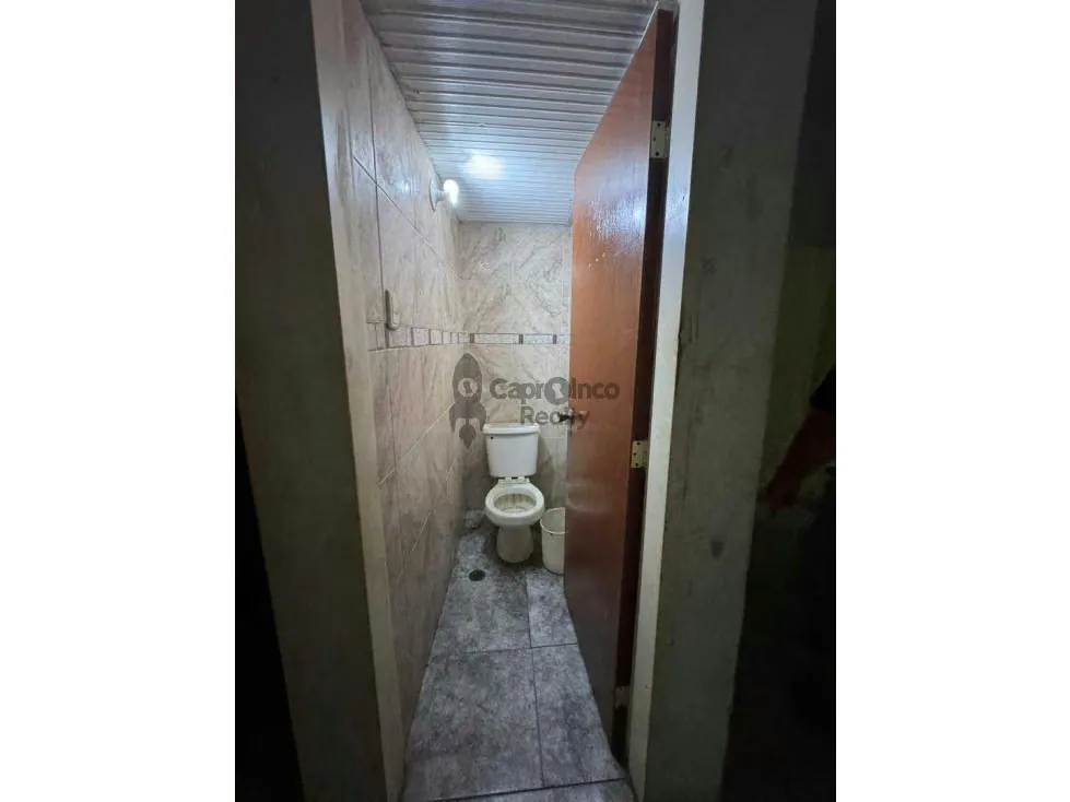Se Vende Local-Galpón en Maracay Aragua - 9