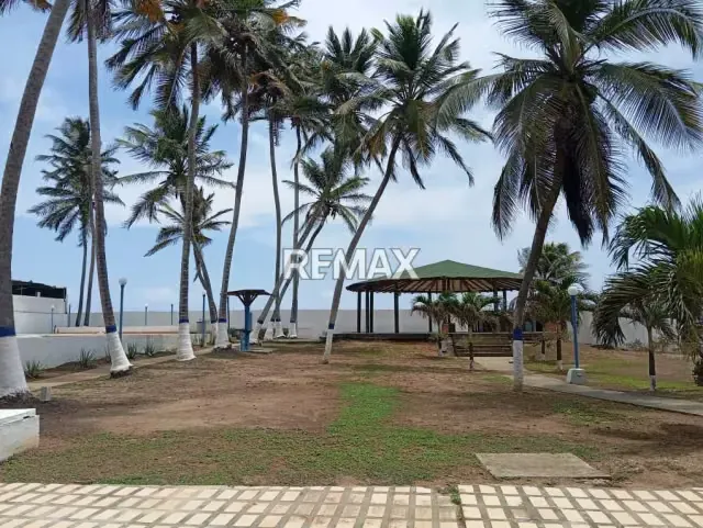 SE VENDE APARTAMENTO - 14