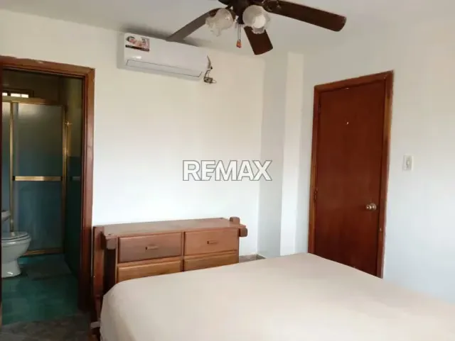 SE VENDE APARTAMENTO - 7