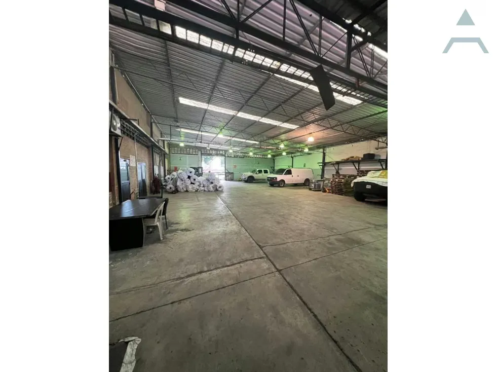 Se Vende Edificio industrial 7000m² Los Ruices - 17
