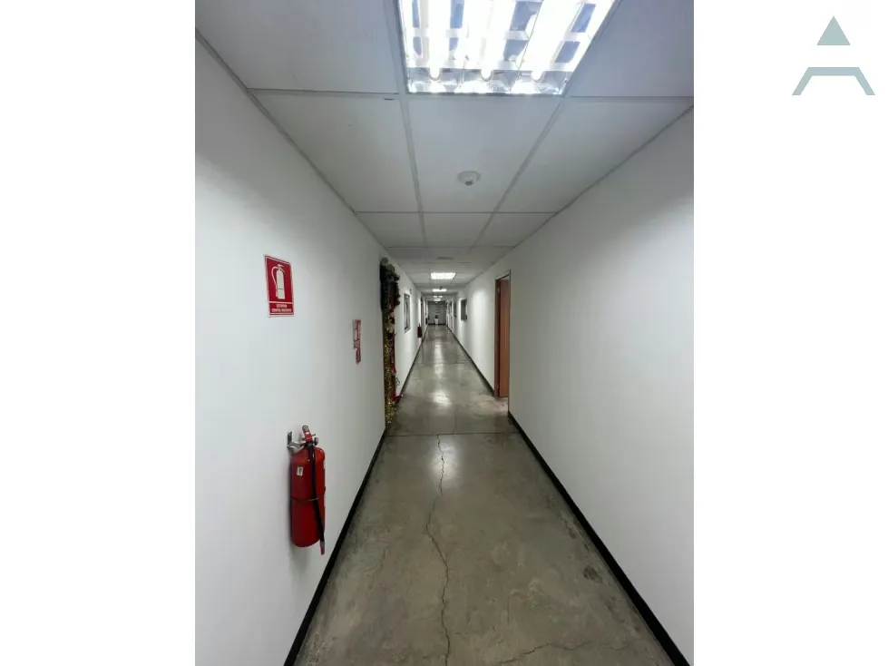 Se Vende Edificio industrial 7000m² Los Ruices - 38