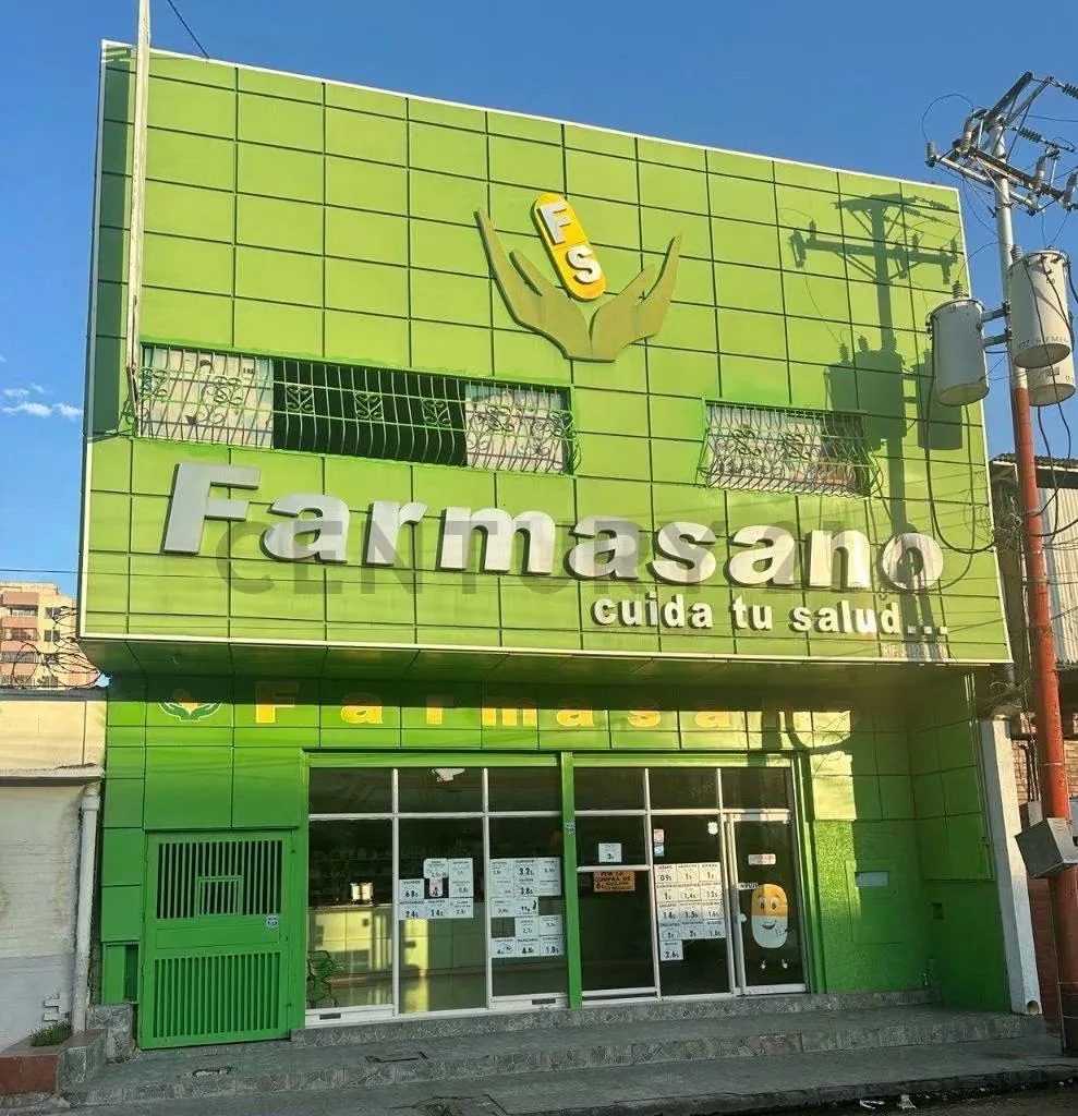 LOCAL COMERCIAL CENTRO DE PUERTO LA CRUZ