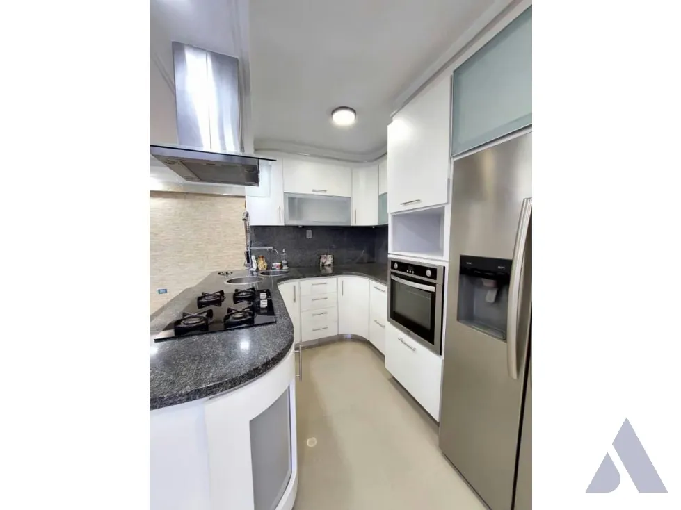 Vendo apartamento remodelado 98m2 Las Minas 4317 - 4