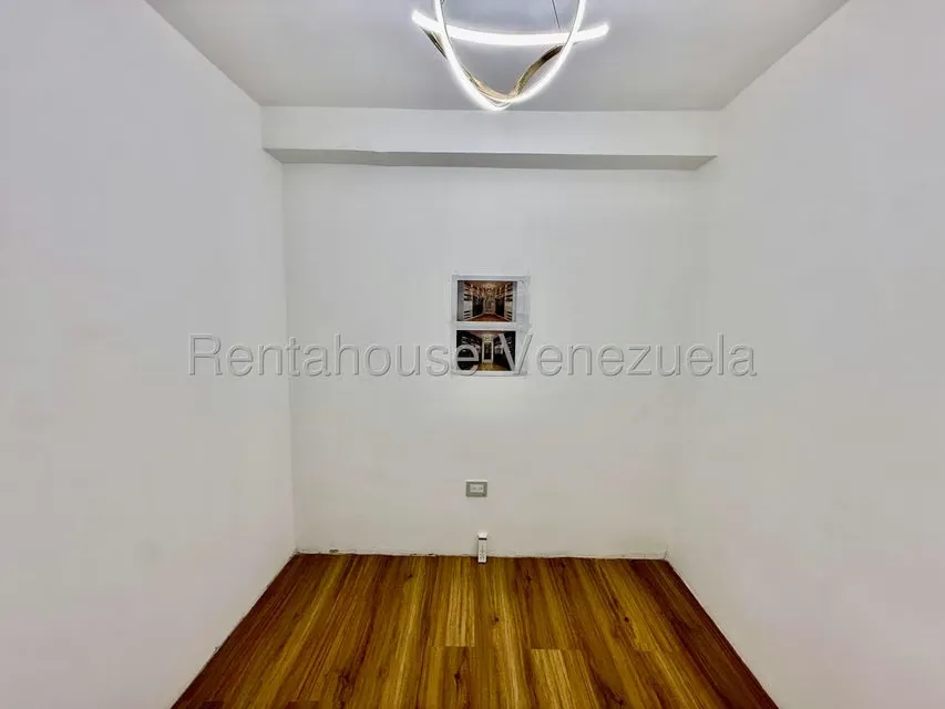 Apartamento (1 Nivel) en Venta en Santa Ines, Distrito Metropolitano - 30