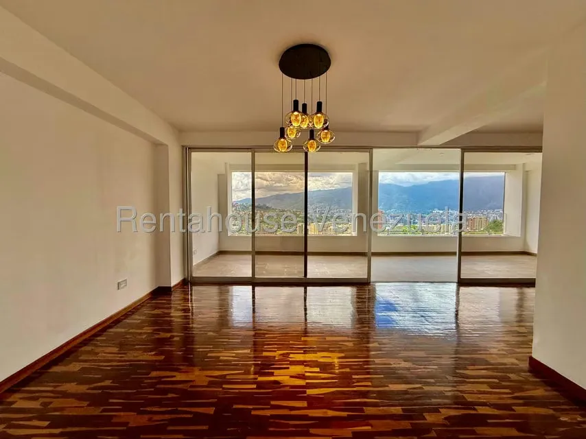 Apartamento (1 Nivel) en Venta en Santa Ines, Distrito Metropolitano - 3