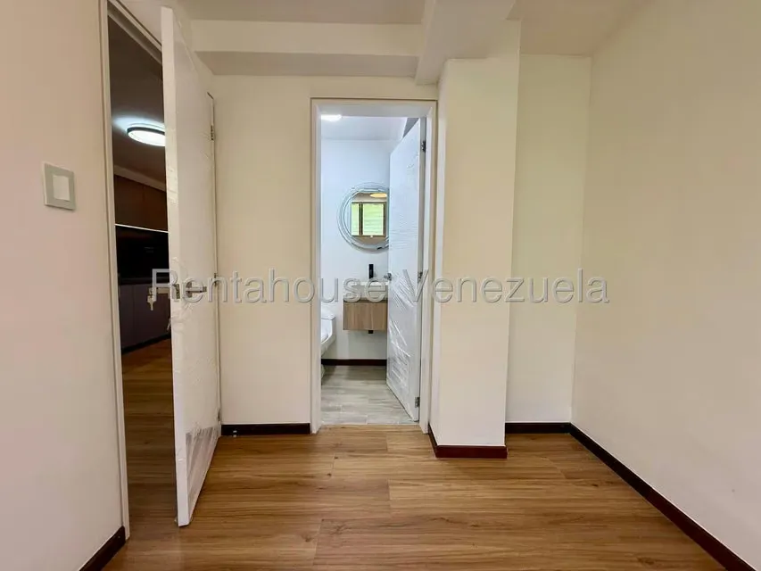 Apartamento (1 Nivel) en Venta en Santa Ines, Distrito Metropolitano - 45
