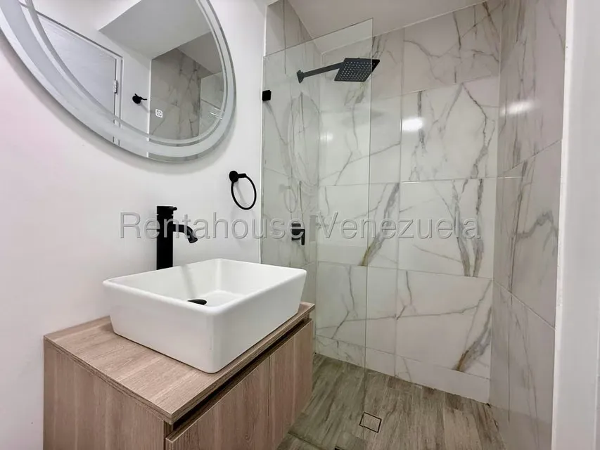 Apartamento (1 Nivel) en Venta en Santa Ines, Distrito Metropolitano - 47