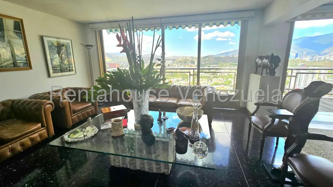 Casa (Multipes Niveles) en Venta en Colinas de Los Chaguaramos, Distrito Metropolitano - 10