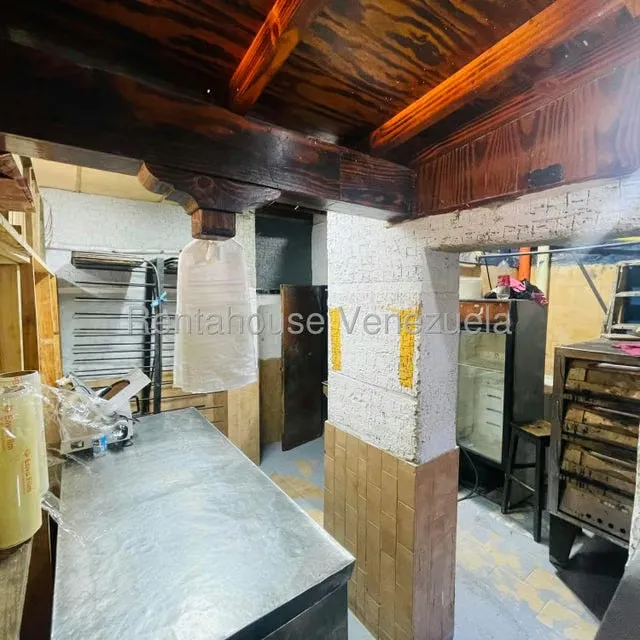 Local Comercial en Alquiler en Sabana Grande, Distrito Metropolitano - 7