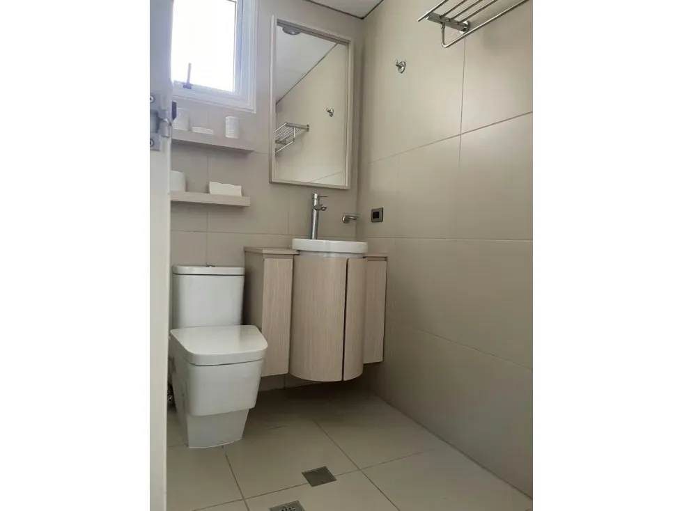 Se alquila apartamento 96m2 2H/2B/2P Campo Alegre - 17