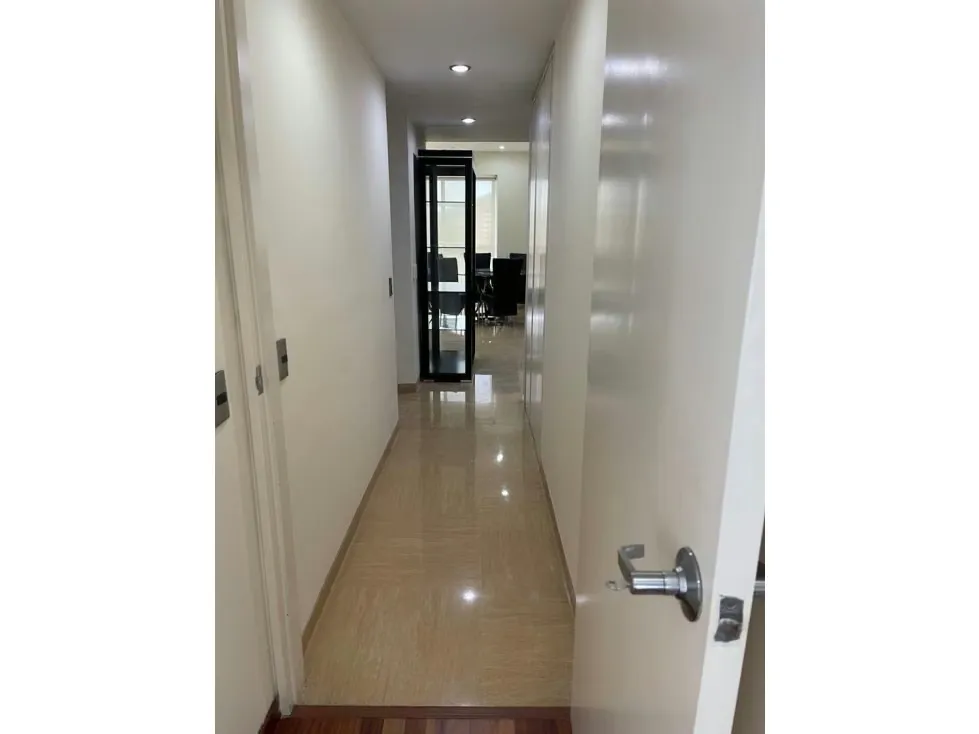 Se alquila apartamento 96m2 2H/2B/2P Campo Alegre - 20