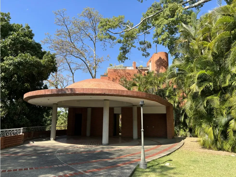 Se vende PB 420m2 4h+2s/5b+s/7p/Altamira/5789 - 2
