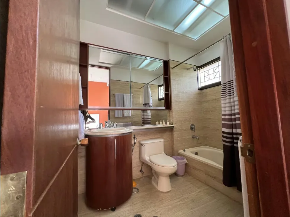 Se vende PB 420m2 4h+2s/5b+s/7p/Altamira/5789 - 14