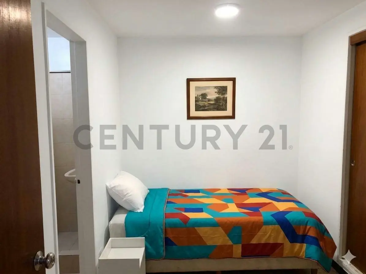 HA-PENT HOUSE de oportunidad, Urb. El Marqués, excelente ubicación Av. Sanz - 7