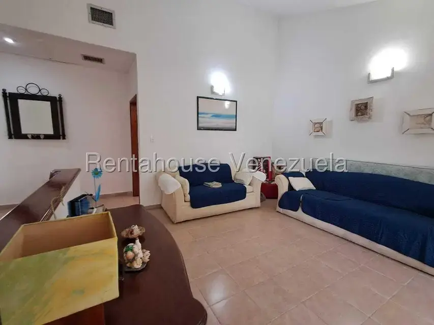 Townhouse (Duplex) en Venta en Tucacas, Falcon - 26
