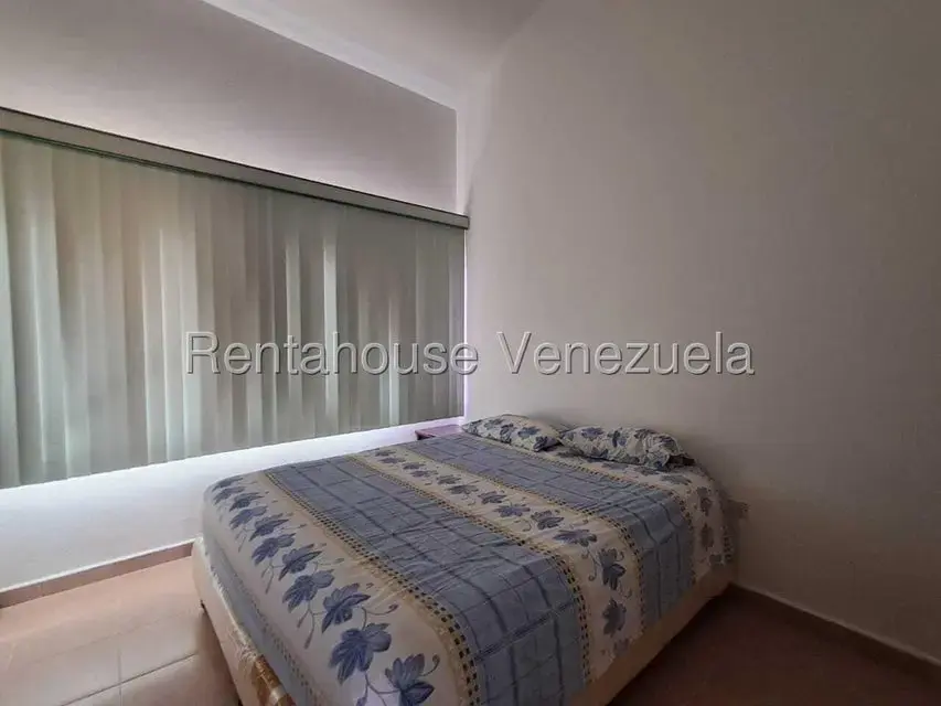 Townhouse (Duplex) en Venta en Tucacas, Falcon - 35