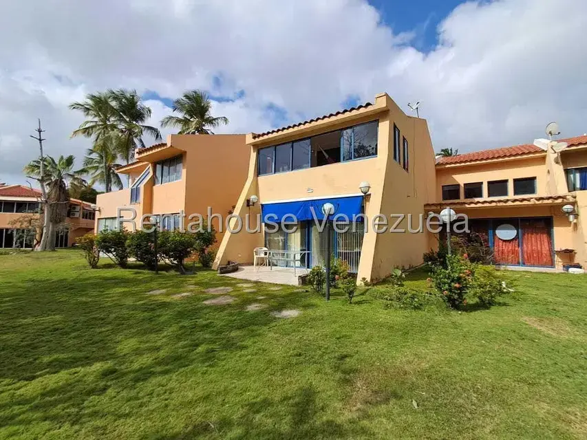 Townhouse (Duplex) en Venta en Tucacas, Falcon - 50
