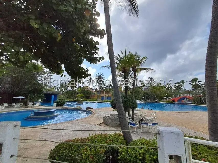 Townhouse (Duplex) en Venta en Tucacas, Falcon - 56