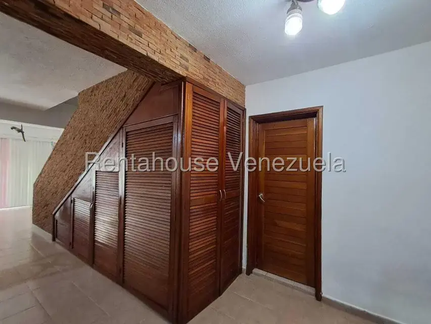 Townhouse (Duplex) en Venta en Tucacas, Falcon - 6