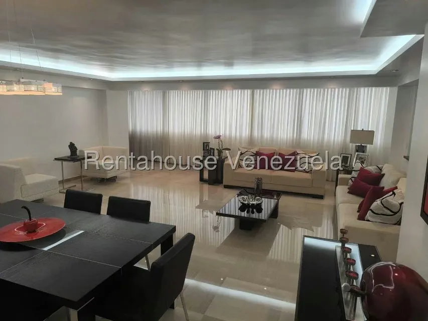 Apartamento (Duplex) en Venta en Lomas del Sol, Distrito Metropolitano - 11