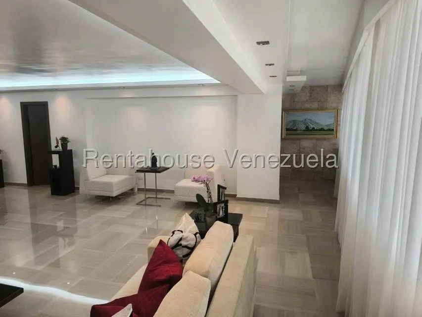Apartamento (Duplex) en Venta en Lomas del Sol, Distrito Metropolitano - 14