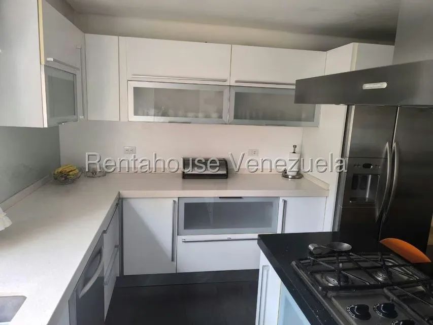 Apartamento (Duplex) en Venta en Lomas del Sol, Distrito Metropolitano - 23