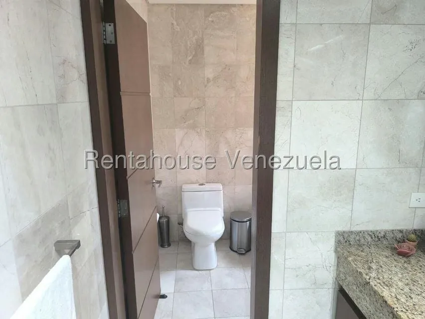 Apartamento (Duplex) en Venta en Lomas del Sol, Distrito Metropolitano - 37