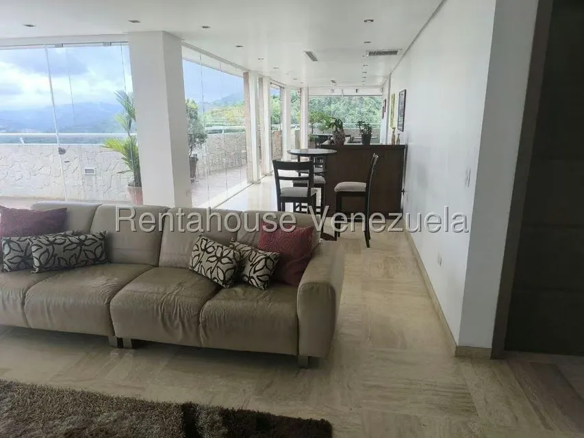 Apartamento (Duplex) en Venta en Lomas del Sol, Distrito Metropolitano - 43